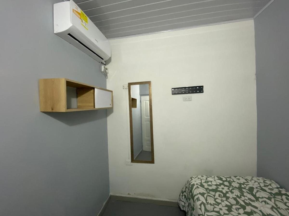 Hostal Casa Jardin Cartagena Exteriör bild